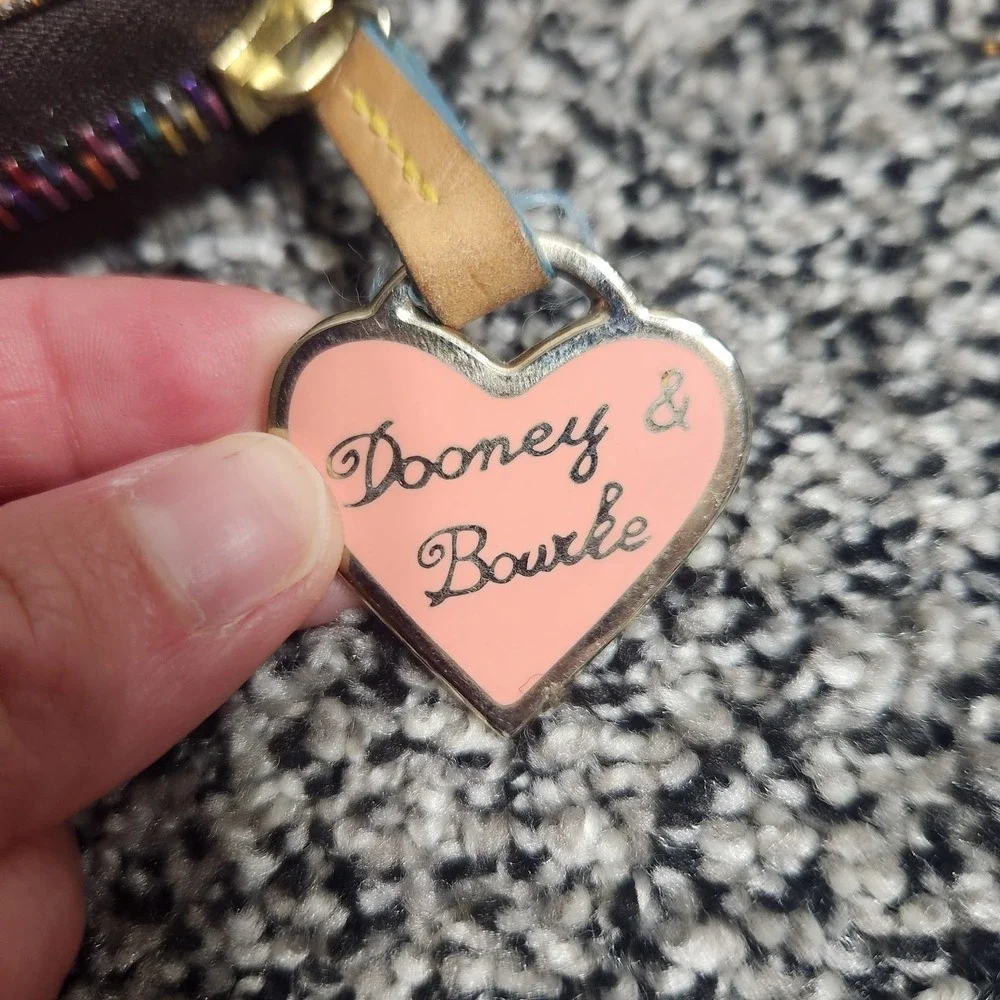 Dooney & Bourke y2k vintage